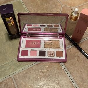 Skin Eyeshadow Palette - Rose, Beige, and Bronze